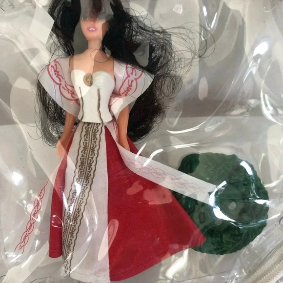 Vintage Barbie dolls - Picture 1 of 2